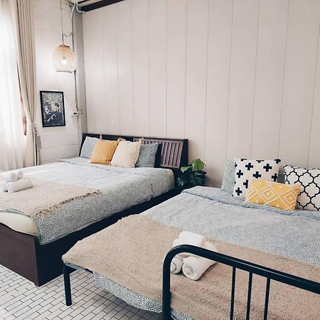 The Warehouse - Ayutthaya Apartment Luaran gambar