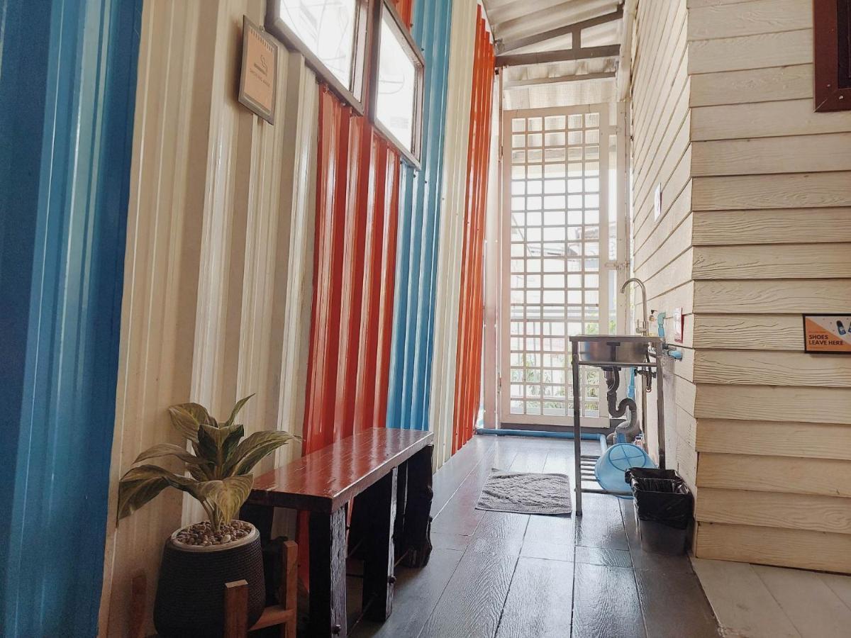 The Warehouse - Ayutthaya Apartment Luaran gambar