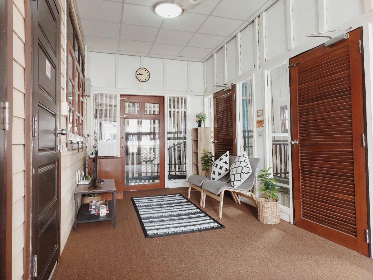 The Warehouse - Ayutthaya Apartment Luaran gambar