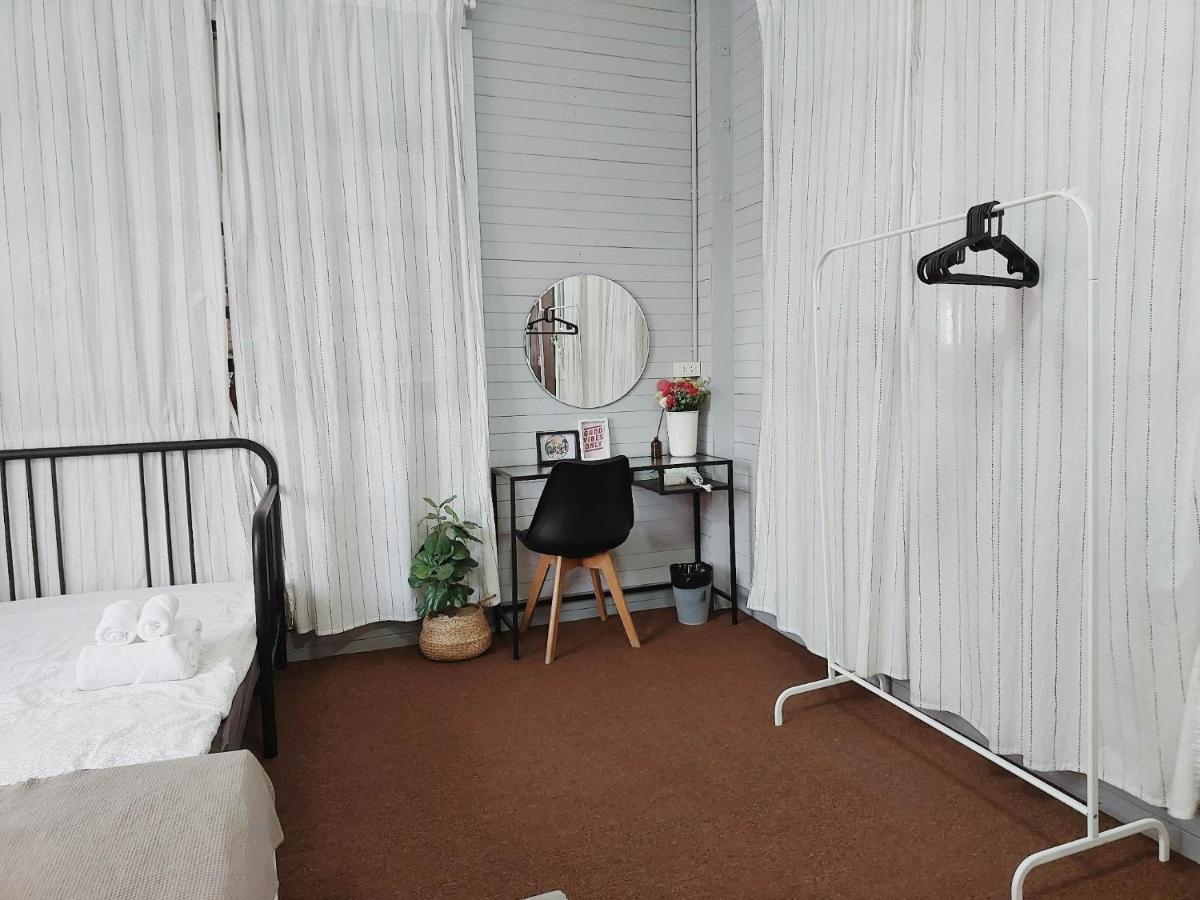 The Warehouse - Ayutthaya Apartment Luaran gambar