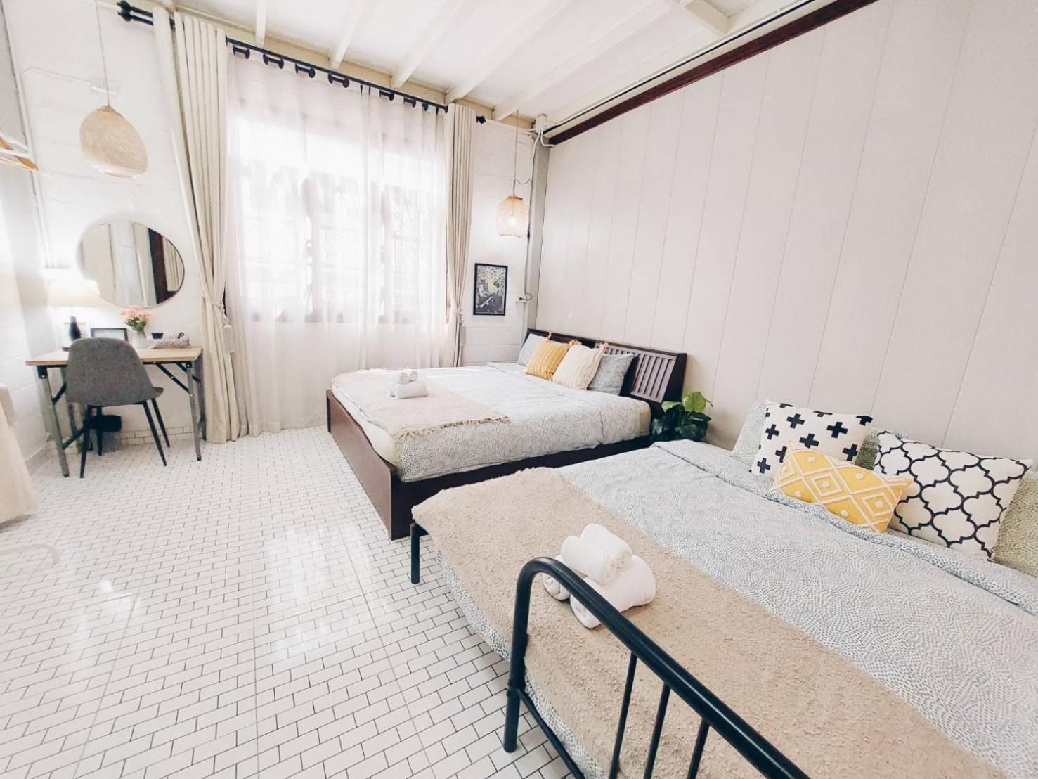 The Warehouse - Ayutthaya Apartment Luaran gambar