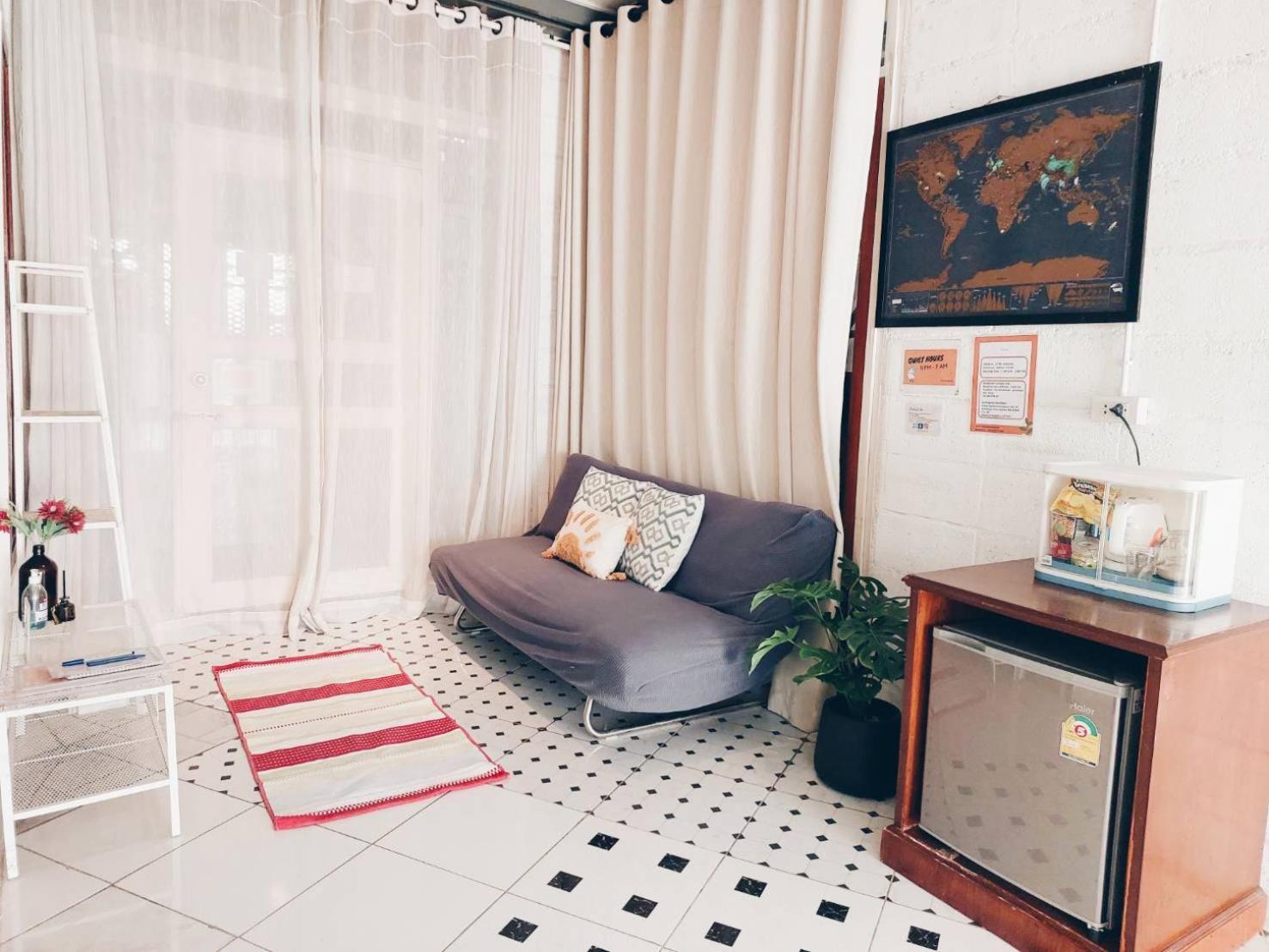 The Warehouse - Ayutthaya Apartment Luaran gambar