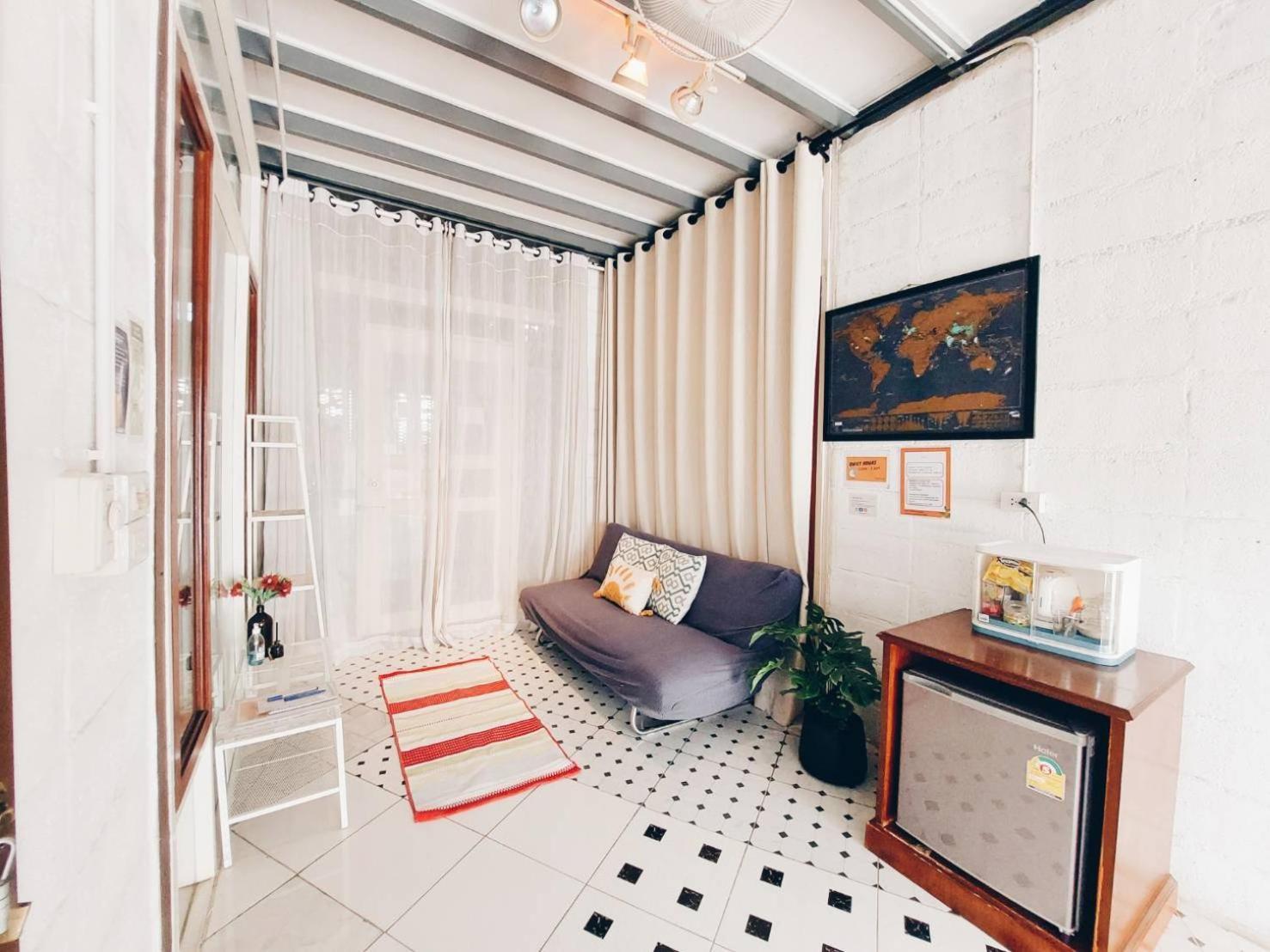 The Warehouse - Ayutthaya Apartment Luaran gambar